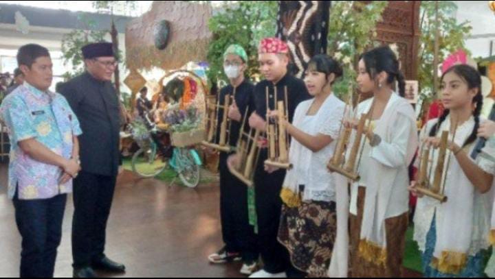 Sambut Hari Sumpah Pemuda Sekolah Gracia Nusantara Gelar  Expo Budaya